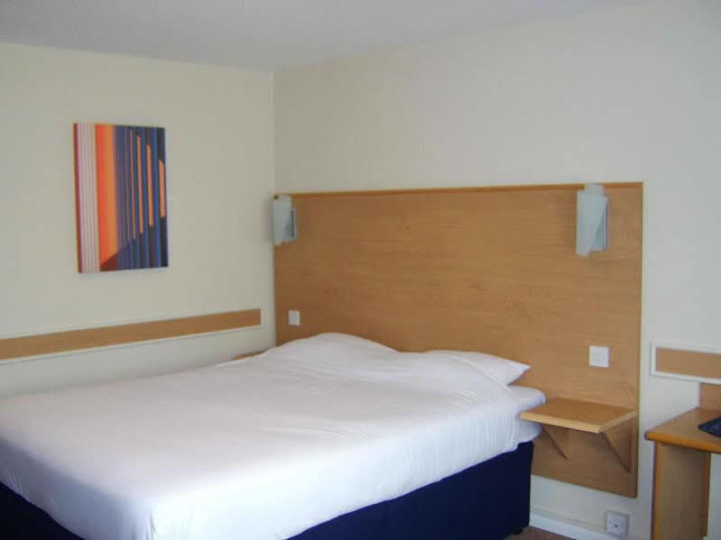 Days Inn Warwick Northbound M40 Zewnętrze zdjęcie